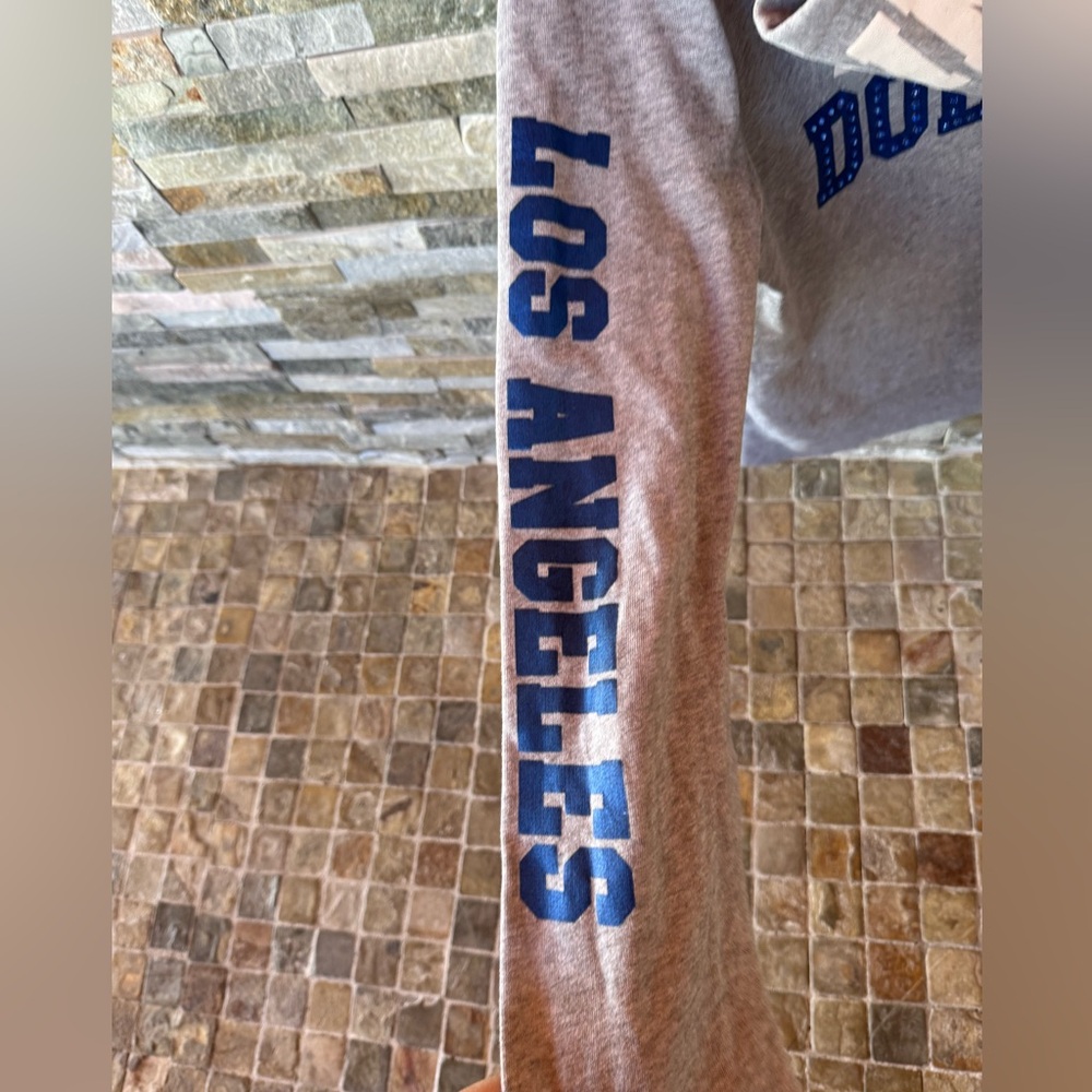 Dodgers pink  Gray Zip-Up Hoodie with Blue LA Logo - Picture 3 of 6
